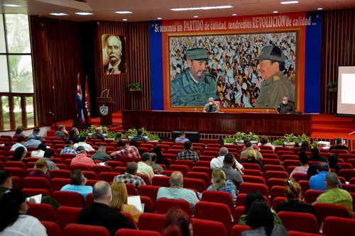 Reunión Ordenamiento - COVID-19 - Holguín