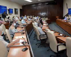 Reunión de con científicos y expertos que participan en la batalla contra la pandemis y de la COVID19.  -  Febrero 16, 2021  -  Fotos: Estudio Revolución