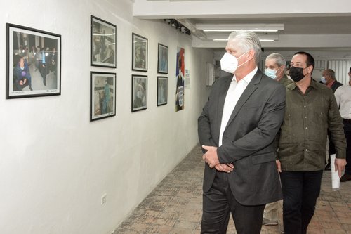 Páginas donde se cuenta de la solidaridad cubana. Presentación del libro El Diario de Turin 28052021
