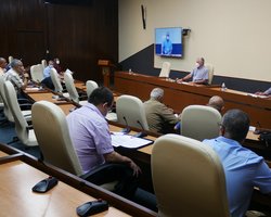 Encabezó Díaz-Canel una nueva reunión para dar seguimiento a las acciones derivadas del lamentable accidente del pasado 6 de mayo en el Hotel Saratoga.  (19/Mayo/2022)