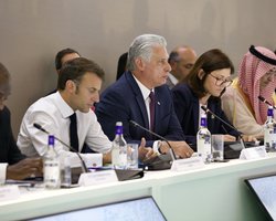 DC Francia Cumbre 22062023