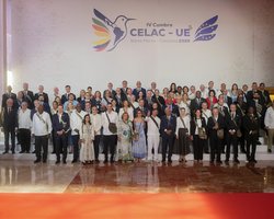SVM CELAC 20251109