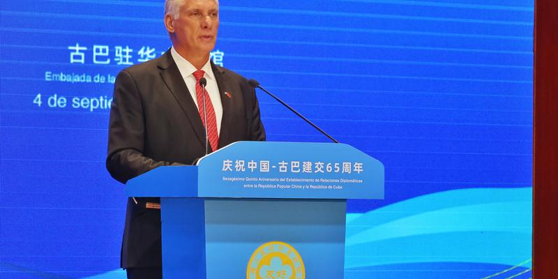 Presidente Diaz-Canel en China