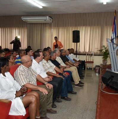 Recorrido por zonas afectadas por el tornado en los municipios Guanabacoa y Regla