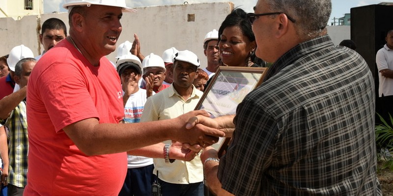 Recorrido por zonas afectadas por el tornado en los municipios Guanabacoa y Regla