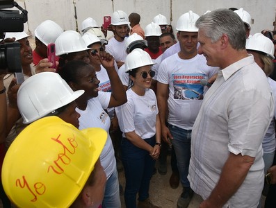 Recorrido por zonas afectadas por el tornado en los municipios Guanabacoa y Regla