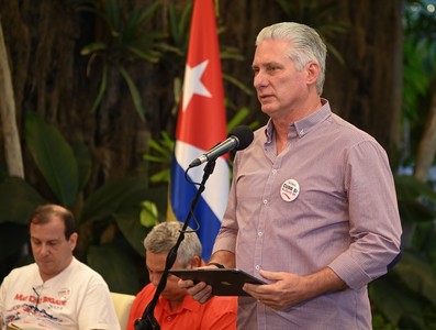 1ro de Mayo - Encuentro con activistas  norteamericanos