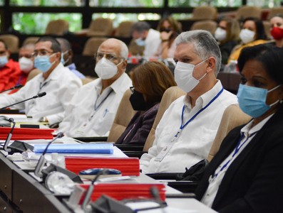 Jornada de clausura del III Pleno del Comité Central del PCC