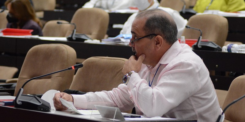 Jornada de clausura del III Pleno del Comité Central del PCC