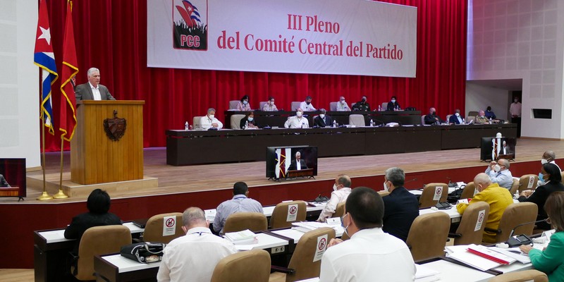 Jornada de clausura del III Pleno del Comité Central del PCC