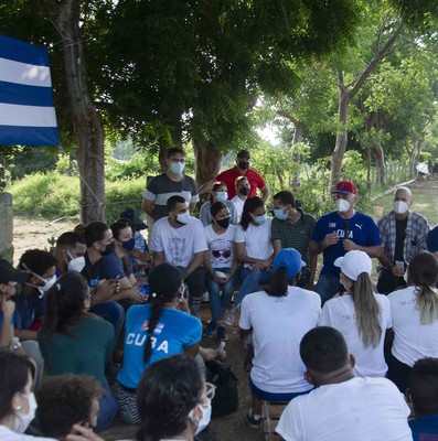 Trabajo Voluntario por el Día de la Rebeldía Nacional