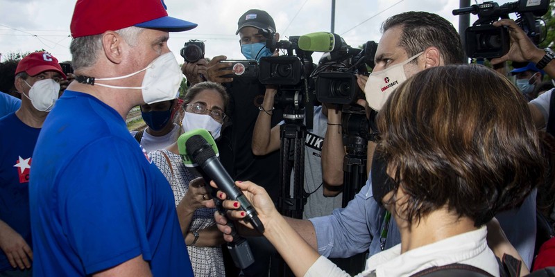 Trabajo Voluntario por el Día de la Rebeldía Nacional