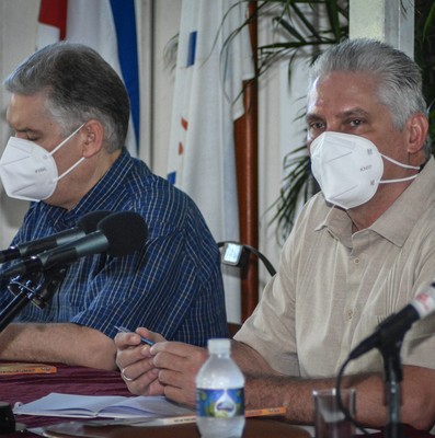 Encuentro del Presidente y Primer Secretario del partido Comunista de Cuba Miguel Díaz-Canel, con especialistas y estudiantes de ciencias económicas en la sede de la ANEC.