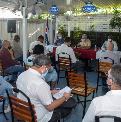 Encuentro del Presidente y Primer Secretario del partido Comunista de Cuba Miguel Díaz-Canel, con especialistas y estudiantes de ciencias económicas en la sede de la ANEC.