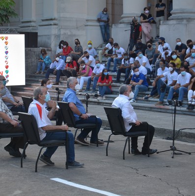 Intercambia el Presidente Díaz-Canel con jóvenes de diversos sectores de la economía y la sociedad en la Universidad de la Habana. Fotos: Estudios Revolución
