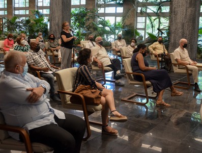 Diálogo del Presidente de la República Miguel Díaz-Canel con miembros del Consejo de Iglesias de Cuba y líderes ecuménicos del país. Foto: Estudios Revolución