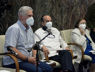 Diálogo del Presidente de la República Miguel Díaz-Canel con miembros del Consejo de Iglesias de Cuba y líderes ecuménicos del país. Foto: Estudios Revolución