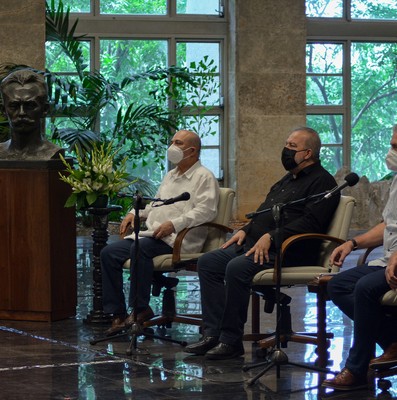 Diálogo del Presidente de la República Miguel Díaz-Canel con miembros del Consejo de Iglesias de Cuba y líderes ecuménicos del país. Foto: Estudios Revolución