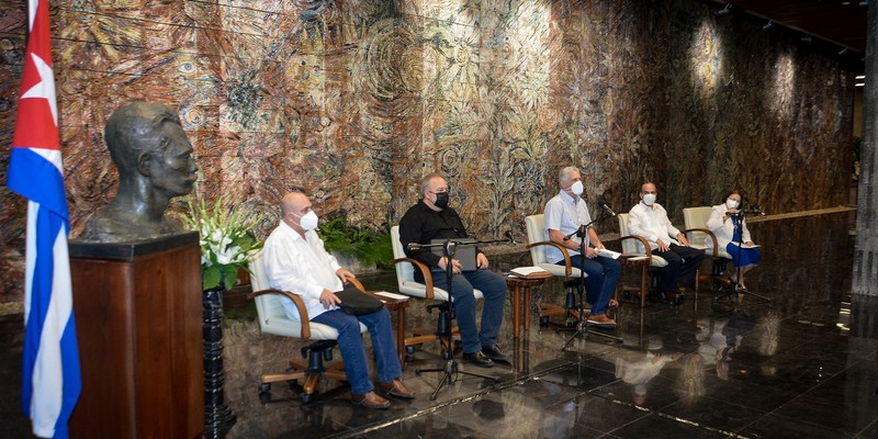 Diálogo del Presidente de la República Miguel Díaz-Canel con miembros del Consejo de Iglesias de Cuba y líderes ecuménicos del país. Foto: Estudios Revolución