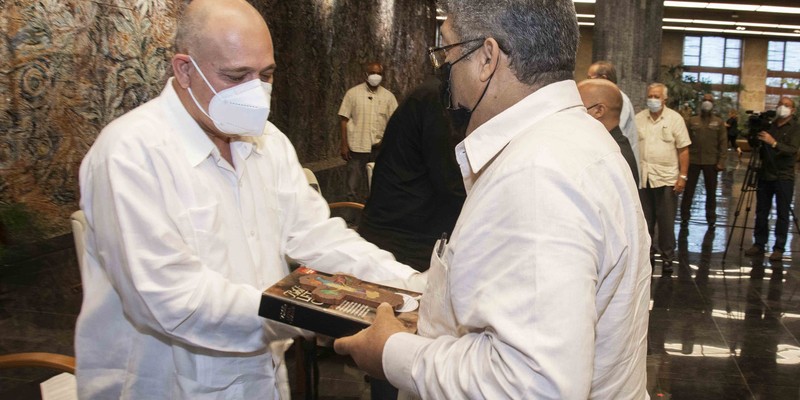 Diálogo del Presidente de la República Miguel Díaz-Canel con miembros del Consejo de Iglesias de Cuba y líderes ecuménicos del país. Foto: Estudios Revolución