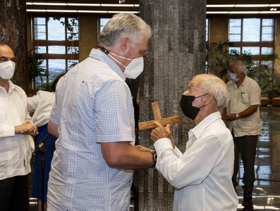 Diálogo del Presidente de la República Miguel Díaz-Canel con miembros del Consejo de Iglesias de Cuba y líderes ecuménicos del país. Foto: Estudios Revolución