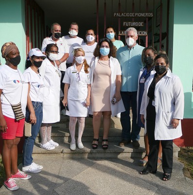 Recorrido de Díaz-Canel por la barriada del Fanguito. Fotos: Estudios Revolución