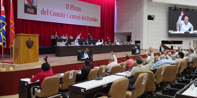 II Pleno del Comité Central del PCC (Primera Jornada)