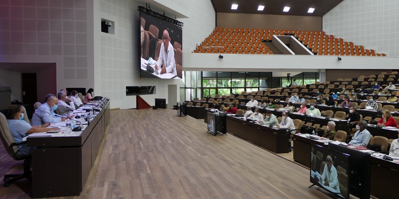 II Pleno del Comité Central del PCC (Primera Jornada)
