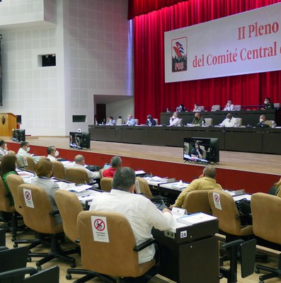 II Pleno del Comité Central del PCC (Primera Jornada)