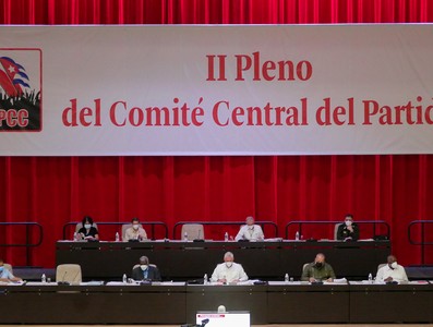 II Pleno del Comité Central del PCC (Primera Jornada)