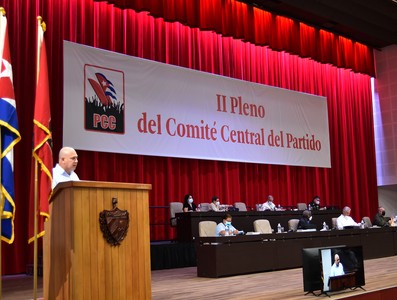 II Pleno del Comité Central del PCC (Primera Jornada)