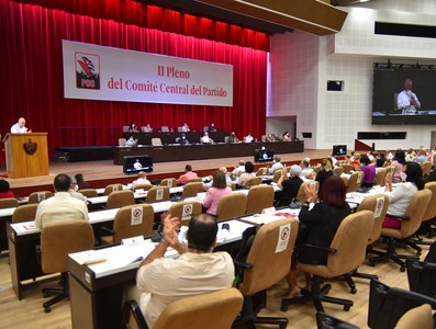 II Pleno del Comité Central del PCC (Primera Jornada)