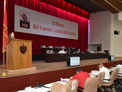 II Pleno del Comité Central del PCC (Segunda Jornada)
