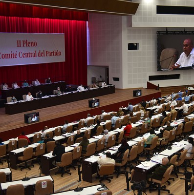 II Pleno del Comité Central del PCC (Segunda Jornada)