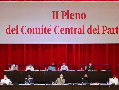 II Pleno del Comité Central del PCC (Segunda Jornada)