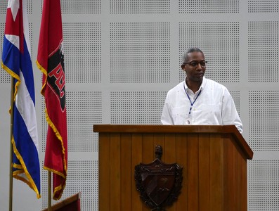 II Pleno del Comité Central del PCC (Segunda Jornada)