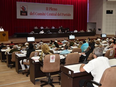 II Pleno del Comité Central del PCC (Segunda Jornada)
