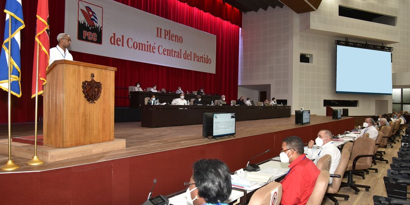 II Pleno del Comité Central del PCC (Segunda Jornada)