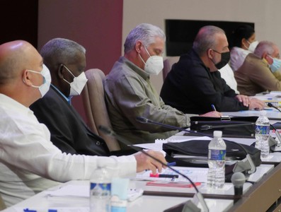 II Pleno del Comité Central del PCC (Segunda Jornada)