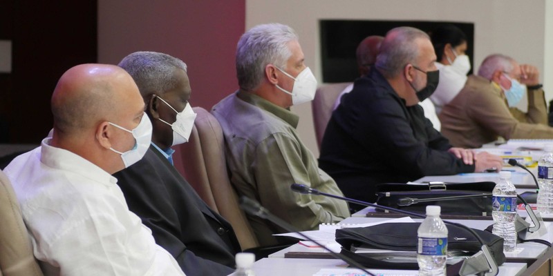 II Pleno del Comité Central del PCC (Segunda Jornada)