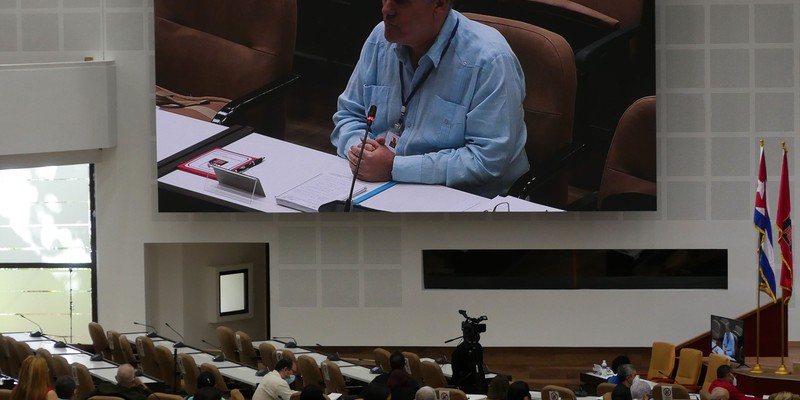 II Pleno del Comité Central del PCC (Segunda Jornada)