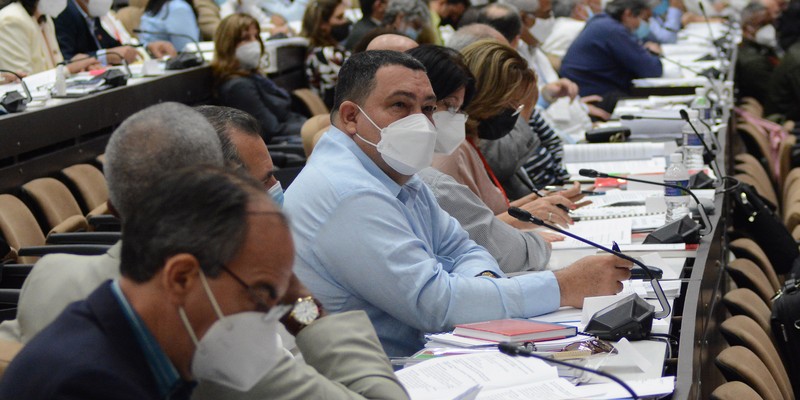 Primera jornada de trabajo previo al 8vo Período Ordinario de Sesiones de la IX Legislatura  Fotos: Estudios Revolución