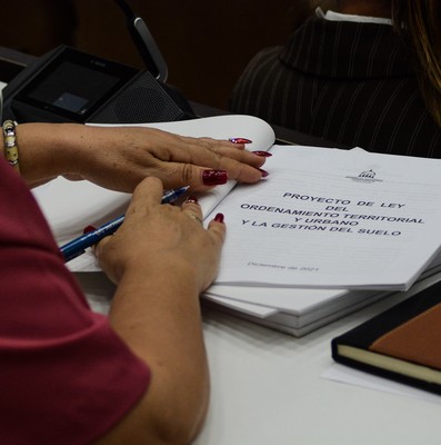 Primera jornada de trabajo previo al 8vo Período Ordinario de Sesiones de la IX Legislatura  Fotos: Estudios Revolución