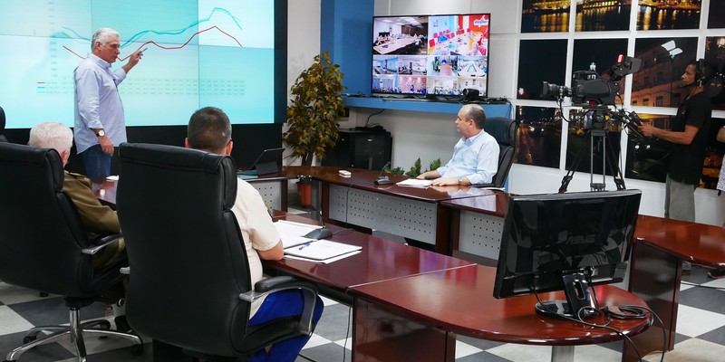 Comparecencia en Televisión Nacional del Presidente Díaz-Canel sobre situacion electroenergética.