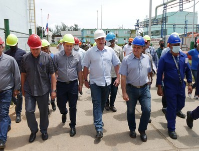 Recorrido por las Centrales Eléctricas del país.
