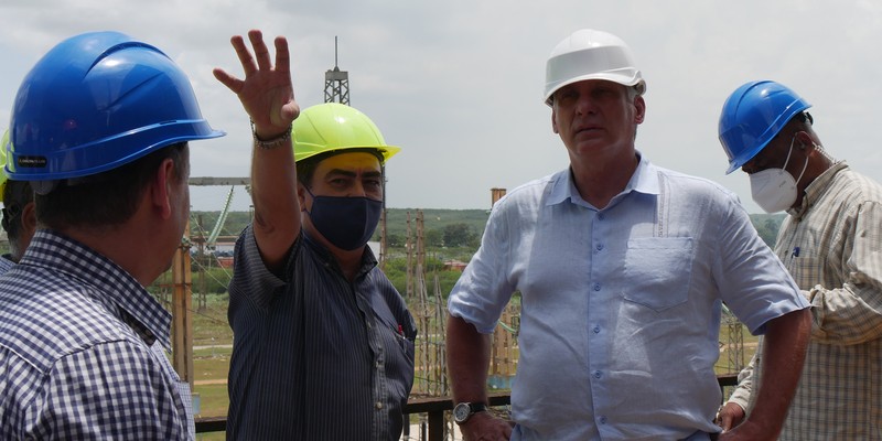 Recorrido por las Centrales Eléctricas del país.