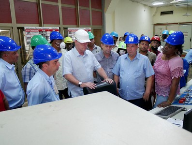 Recorrido por las Centrales Eléctricas del país.