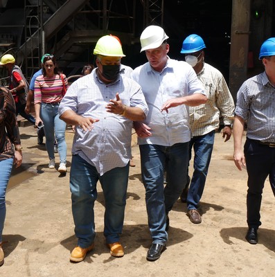 Recorrido por las Centrales Eléctricas del país.