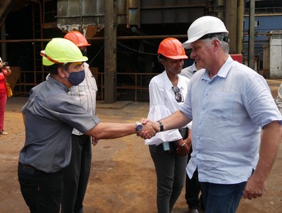 Recorrido por las Centrales Eléctricas del país.