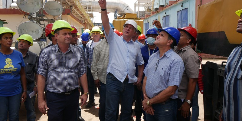Recorrido por las Centrales Eléctricas del país.